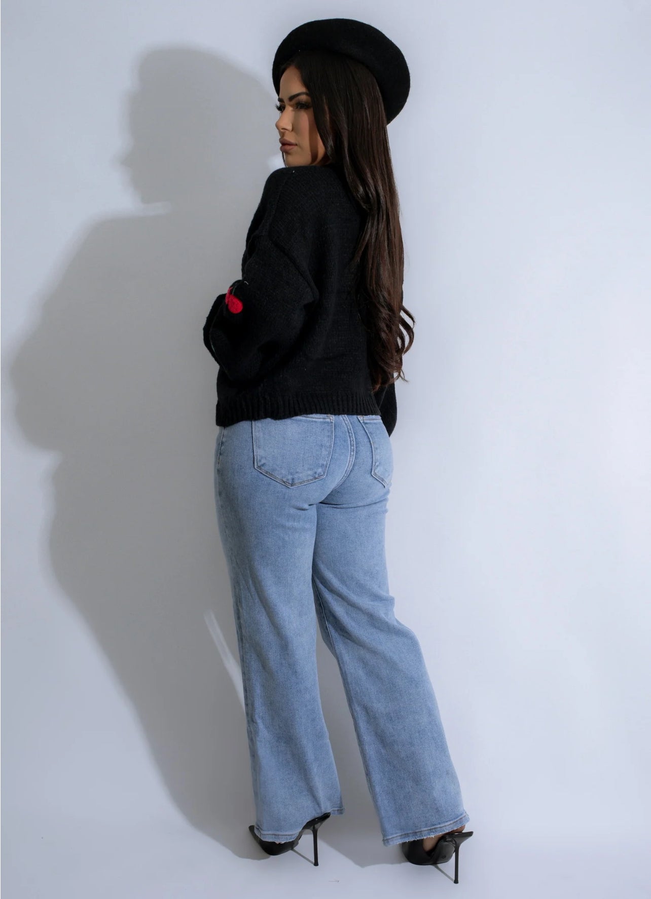 CHARMED IN CHERRIES - BLACK