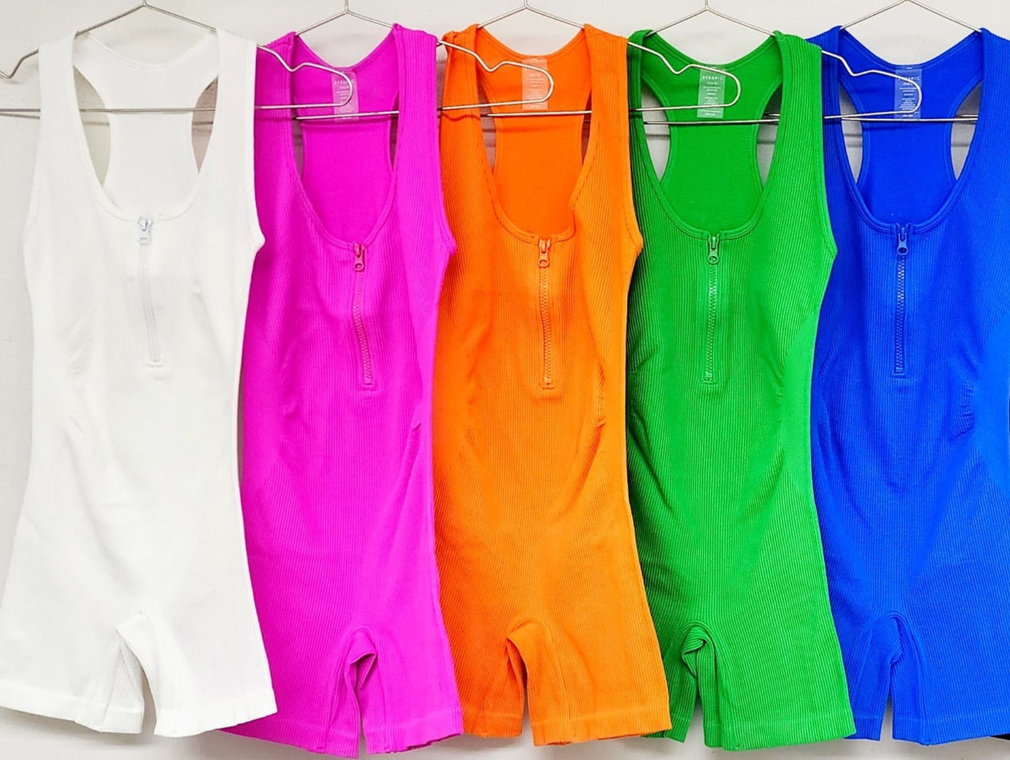 STORMIE PELELE DE ACANALADO CON MEDIA CREMALLERA